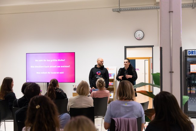 Maria Sharichin und Dr. Michael Wächter moderieren das Netzwerktreffen PERSONAl am 26.2.2026